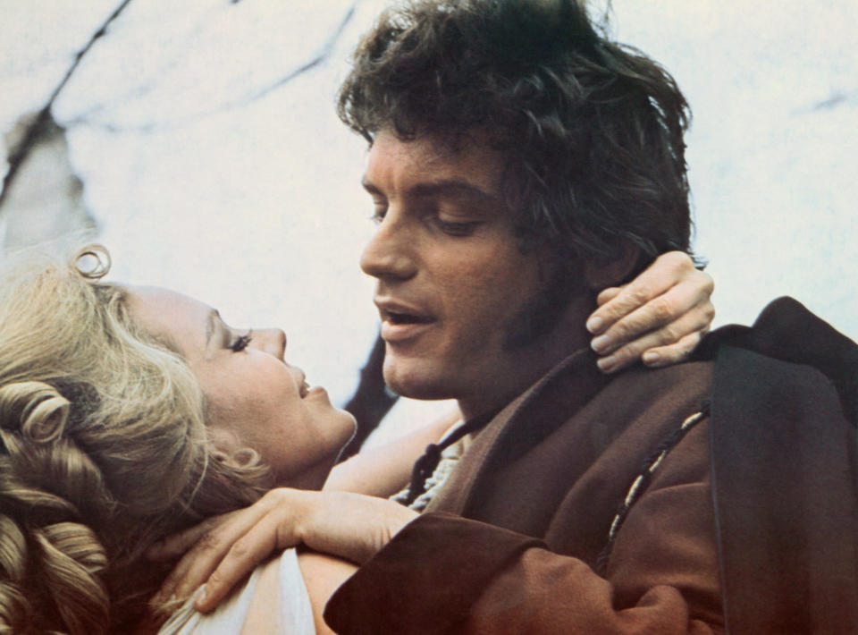 Lara Parker and David Selby in ‘Night of Dark Shadows’ (1971)