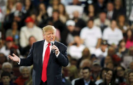 U.S. Republican presidential candidate Donald Trump speaks at a campaign rally at the Iowa State Fairgrounds in Des Moines, Iowa, December 11, 2015. REUTERS/Scott Morgan