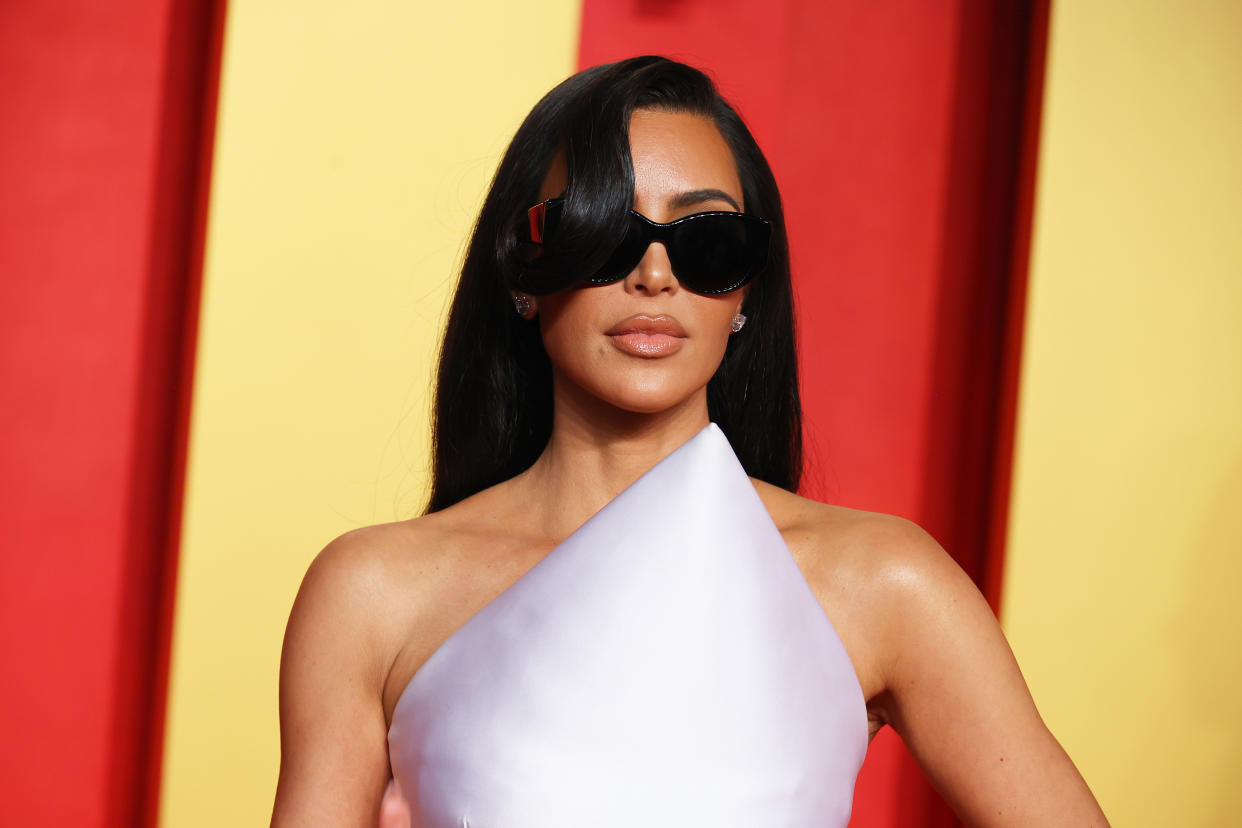 BEVERLY HILLS, CALIFORNIA - MARCH 10: Kim Kardashian attends 2024 Vanity Fair Oscar Party Hosted by Radhika Jones at Wallis Annenberg Center for the Performing Arts on March 10, 2024 in Beverly Hills, California. (Photo by Leon Bennett/GA/The Hollywood Reporter via Getty Images)