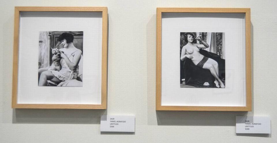 Una reproducción de las postales eróticas de mujeres de los años veinte de Yaniel Agrafojo Sánchez. Fotos/Ena Columbié