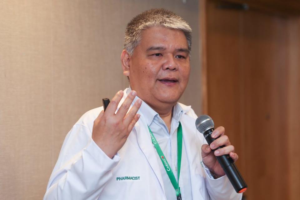 Chong spoke about Caring’s newly launched Diabetes Management System (DMS) which allows patients to have instant consultation through WhatsApp. — Picture by Choo Choy May