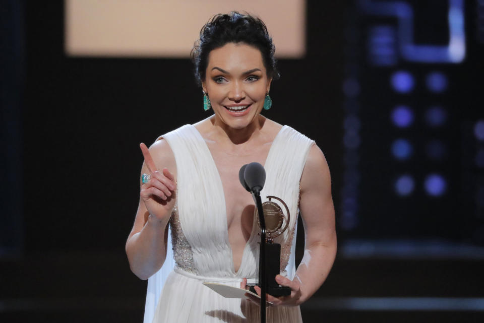 Katrina Lenk accepts the award for Lead Actress in a Musical for "The Band's Visit."&nbsp; (Photo: Lucas Jackson / Reuters)