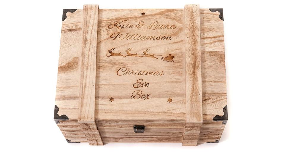 Personalised Engraved Christmas Eve Box (The Hoolaroo Store/Amazon) 