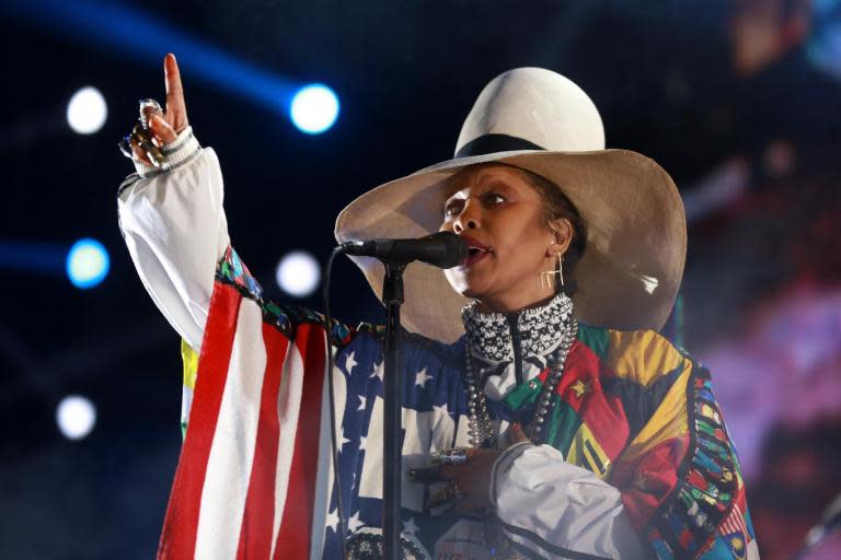 Erykah Badu feuds with Surviving R Kelly director Dream Hampton after singer's controversial Chicago speech