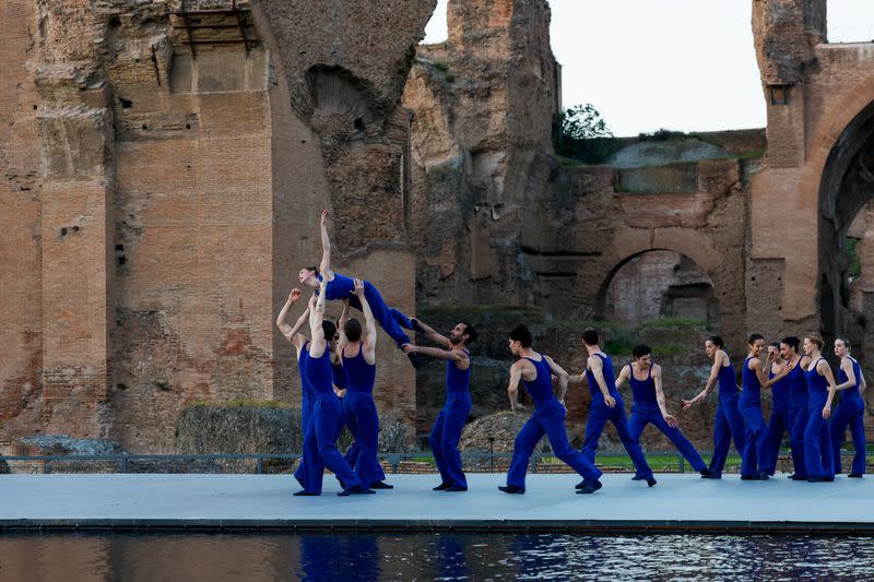 Inauguración de un estanque especial en las Termas de Caracalla, Roma, Italia