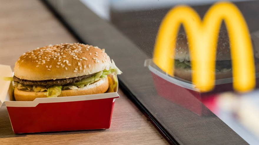 el famoso índice Big Mac, un barómetro simplificado del poder adquisitivo mundial