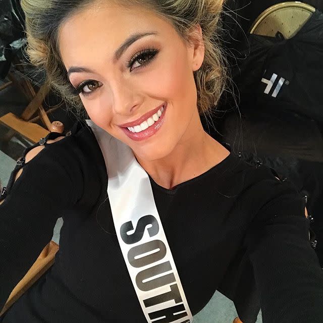 Demi-Leigh Nel-Peters, Miss Universo 2017