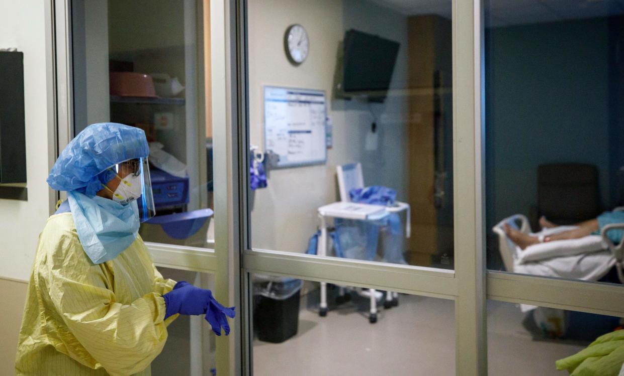 <p>Representative: A healthcare worker looks into  transfer a patient from Humber River Hospital's Intensive Care Unit to a waiting air ambulance as the hospital frees up space In their ICU unit, in Toronto, Ontario, Canada, on 28 April 2021</p> (Getty Images)