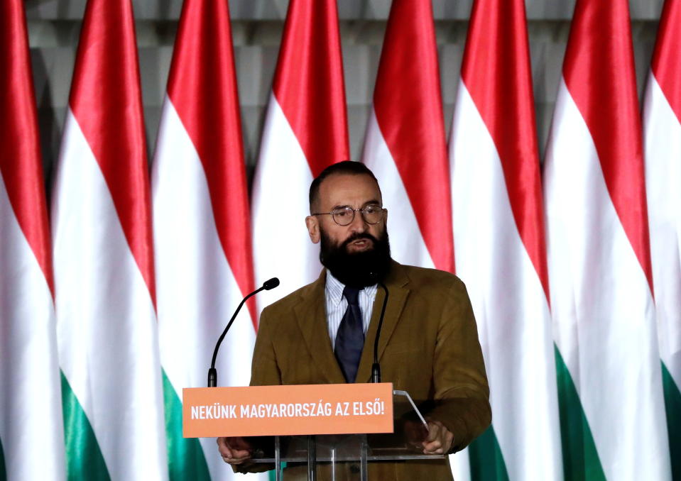 Der Fidesz-Abgeordnete József Szájer bei einer Wahlkampfrede (Bild: REUTERS/Bernadett Szabo)