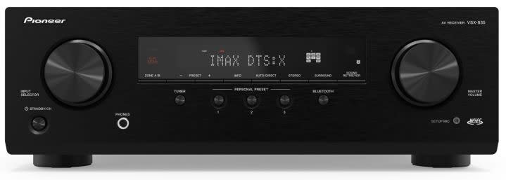 Pioneer VSX-835 AV receiver.