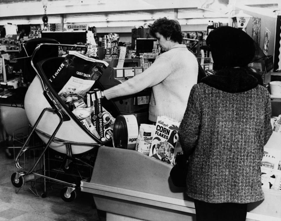 1968: Shopping Carts for the Mid-Century Modern Era