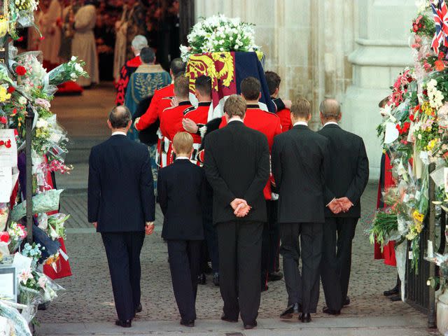 <p>JEFF J MITCHELL/AFP/Getty</p> Prince Charles, Prince Harry, Earl Spencer, Prince William and Prince Philip in 1997
