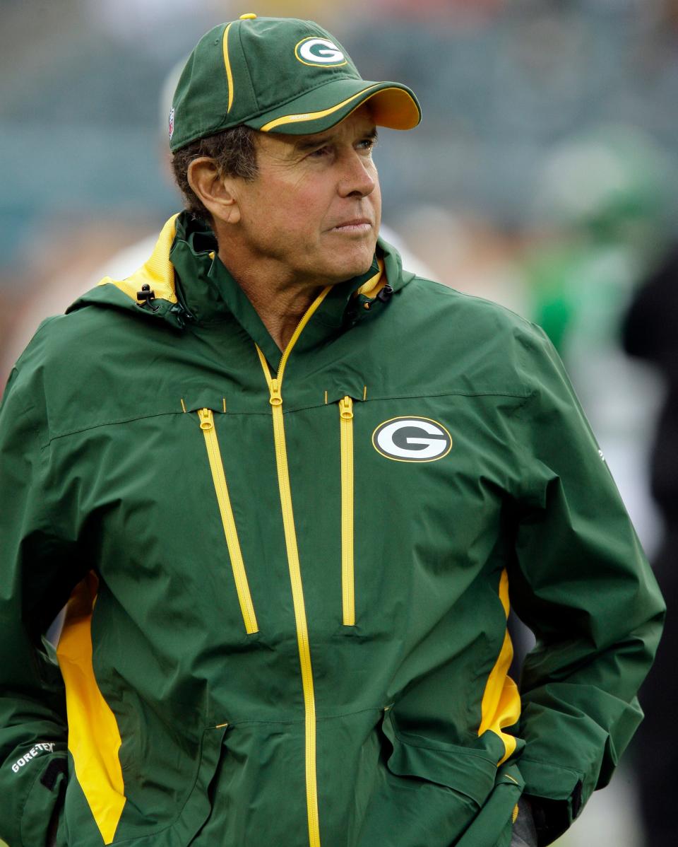 Green Bay Packers defensive coordinator Dom Capers is shown during warmups before to their game against the Philadephia Eagles Sunday, Sept. 12, 2010, at Lincoln Financial Field in Philadelphia.