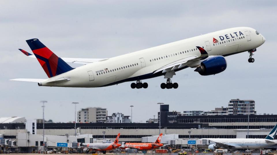 PHOTO: A Delta Air plane takes off from Sydney Airport on January 20, 2024 in Sydney, Australia. (Jenny Evans/Getty Images)