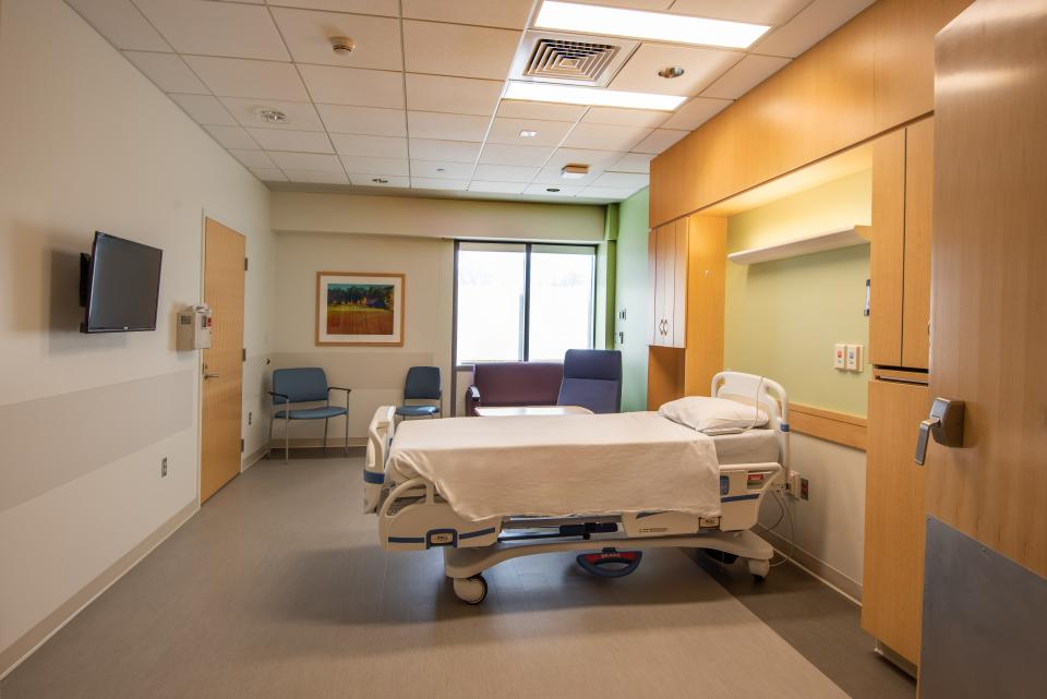 Frisbie Memorial Hospital Acute Rehab Patient Room