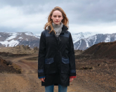 <p>… oder unter einer Jacke, die kuscheligen Strickkreationen gehen einfach immer. “Isländische Mädchen tun, tragen und machen, was immer sie wollen, ohne sich darüber Gedanken zu machen, was andere denken”, meint Brynja Jónbjarnardóttir, ein aufstrebendes isländisches Model. Sollten wir auch öfter tun! (Bild: Instagram/brynjajon) </p>