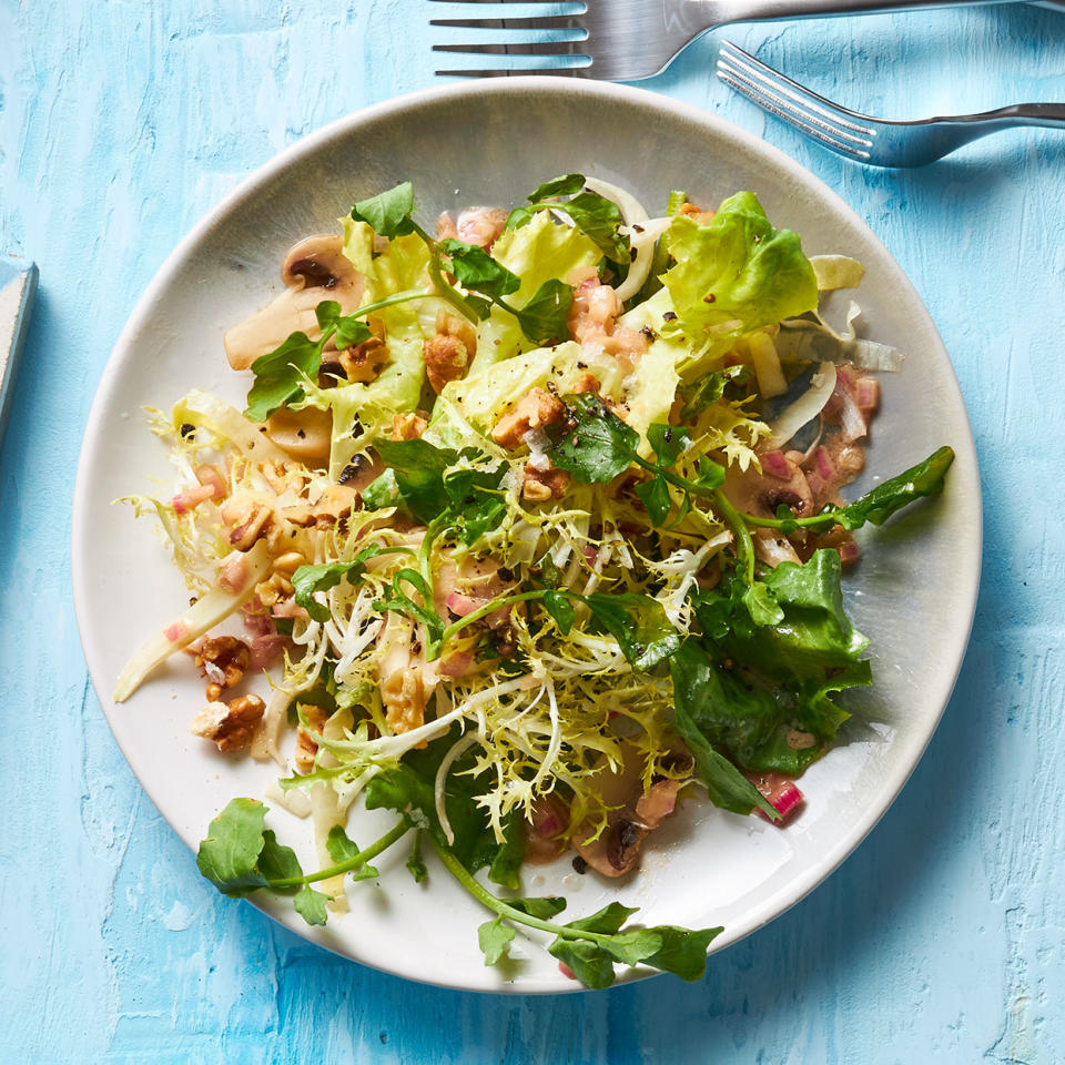 Winter Salad with Toasted Walnuts