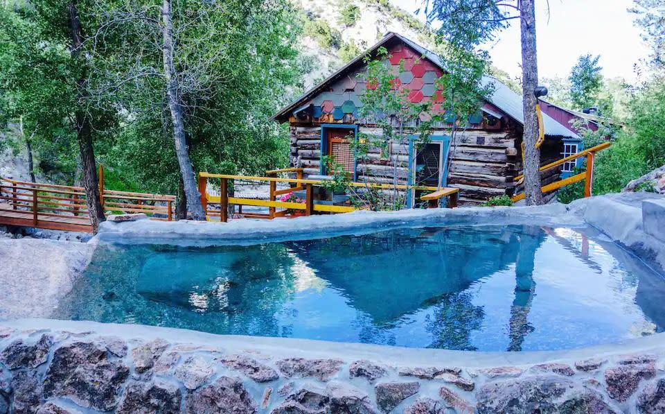 Holloway Cabin (Colorado)