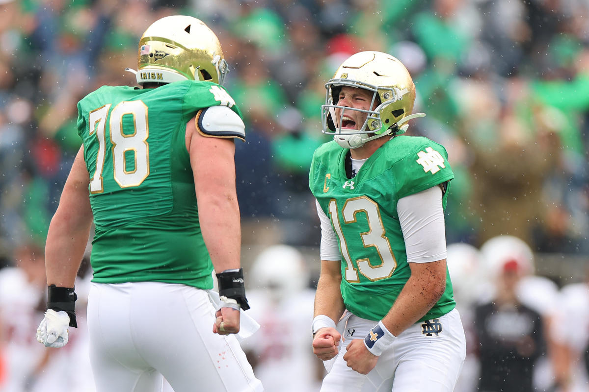 No. 16 Notre Dame earns key victory over ranked opponent with 31-24 victory over No. 15 Louisville