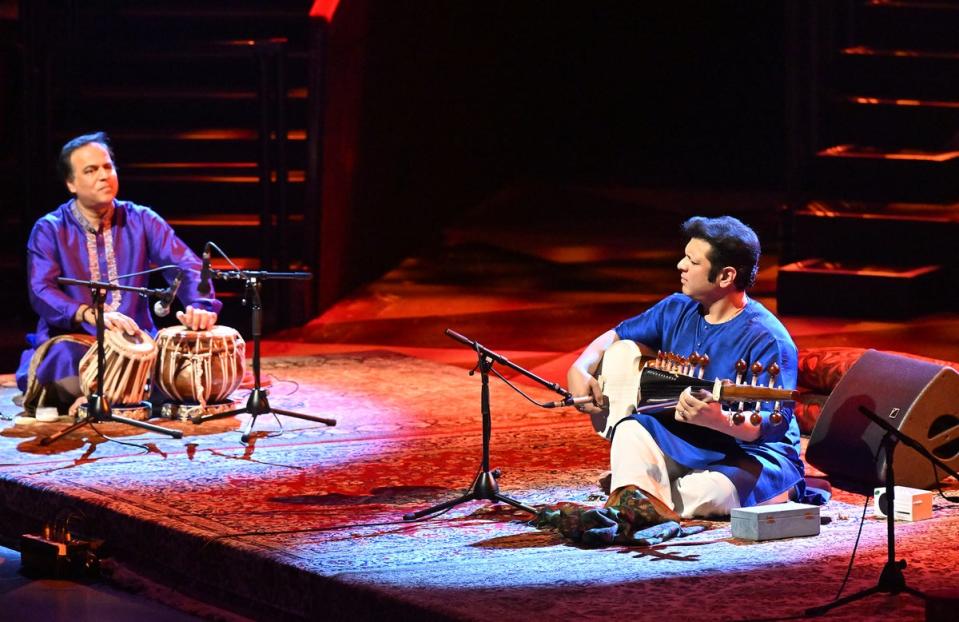 Amjad Ali Khan was joined by his sons Amaan Ali Bangash and Ayaan Ali Bangash (Mark Allan)