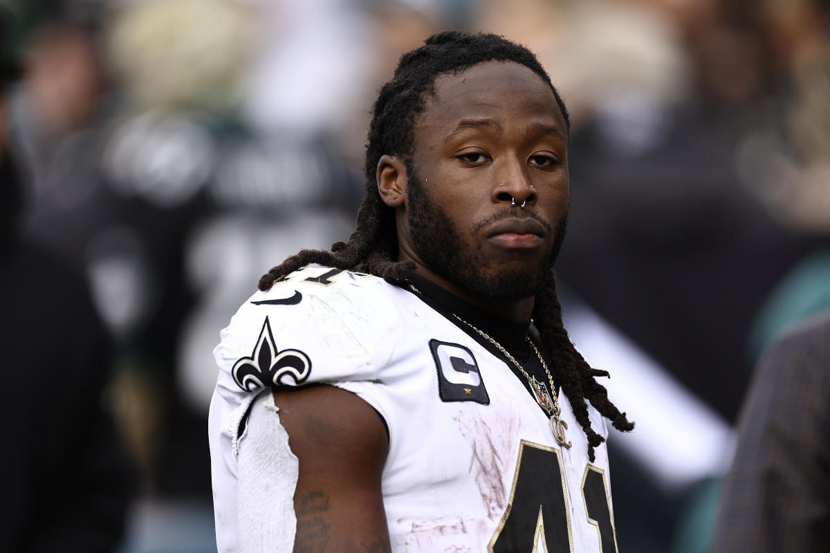 Not all fantasy teams need to rush into starting Alvin Kamara