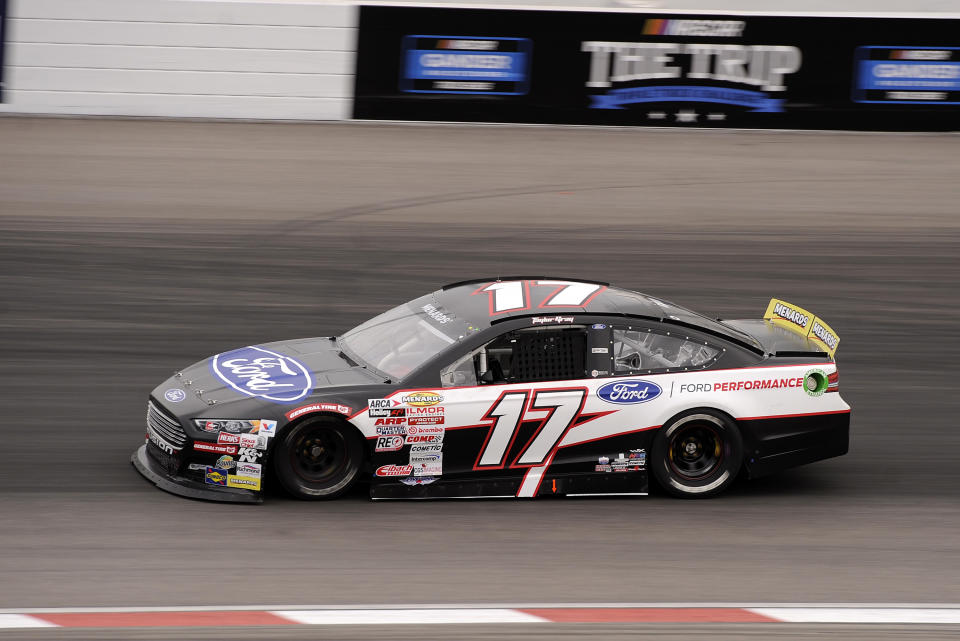 MADISON, IL - AUGUST 29: Taylor Gray (17) DGR-Corsley Ford Fusion races through turn one during the ARCA Menards Series Dutch Boy 150 on August 29, 2020, at World Wide Technology Raceway at Gateway in Madison, Illinois. (Photo by Michael Allio/Icon Sportswire via Getty Images)