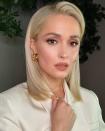 <p>Actress Rose Byrne took the platinum plunge with a brand new bleached blonde bob. Styled by A-list hair maestro, Harry Josh, Byrne's side parted lob and white power suit gave an icy nod to the 80s.</p><p><a href="https://www.instagram.com/p/ByYxsdnJH2Q/" rel="nofollow noopener" target="_blank" data-ylk="slk:See the original post on Instagram;elm:context_link;itc:0;sec:content-canvas" class="link ">See the original post on Instagram</a></p>