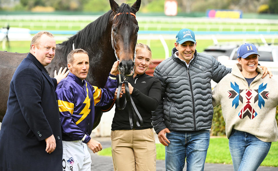 Billy Slater with legendary jockey Damien Oliver in 2023.