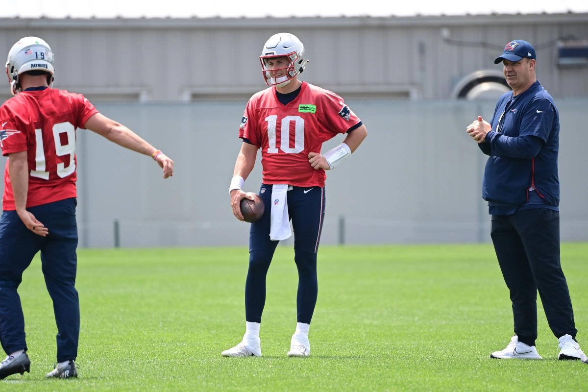 Inside the Mac Jones-Bill O'Brien-Belichick dynamic at Patriots camp