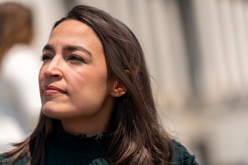 AOC rival Tina Forte brags that she was banned from granddaughter’s school