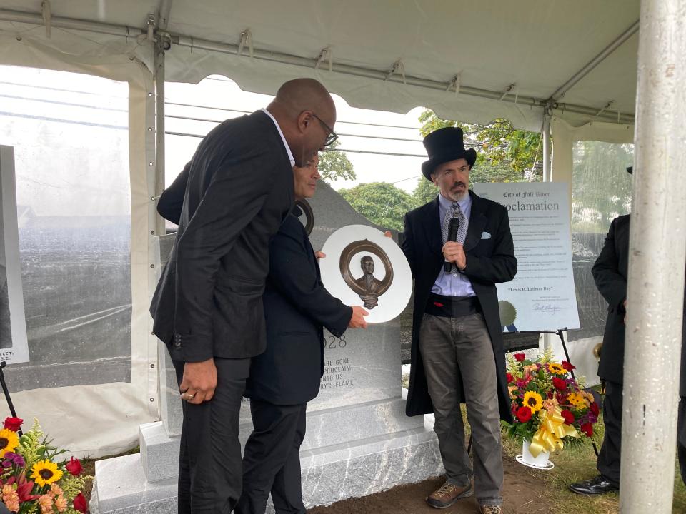 Artist and sculptor Stan Mullins explains the design process for the new headstone for Black inventor Lewis Latimer.
