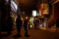 Armed Forces patrol during a operation after violent clashes between drug gangs in Rocinha slum in Rio de Janeiro, Brazil, September 22, 2017. REUTERS/Ricardo Moraes