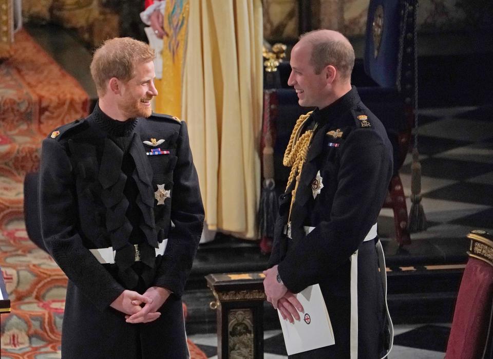 Eigentlich gilt Prinz Harry als der Spaßvogel im britischen Königshaus. Nach der Hochzeit seines Bruders übernahm nun jedoch Prinz William diese Rolle. (Bild: Getty Images)