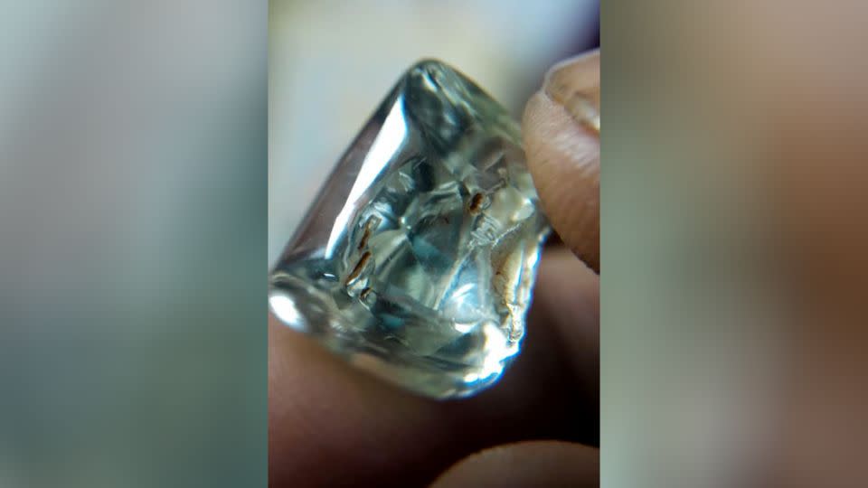 The 19.22-carat diamond worth almost $100,000 found by Raju Gond. - Courtesy Anupam Singh