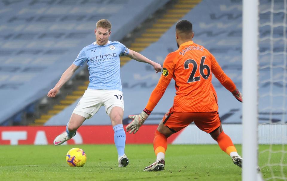 Kevin De Bruyne goes closePA