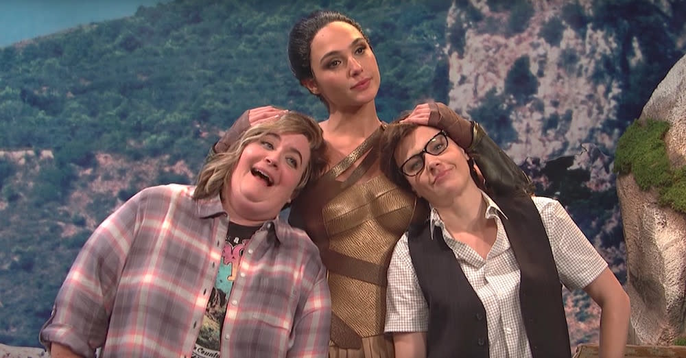 Gal Gadot and Kate McKinnon made out on “Saturday Night Live” and the Internet basically lost it