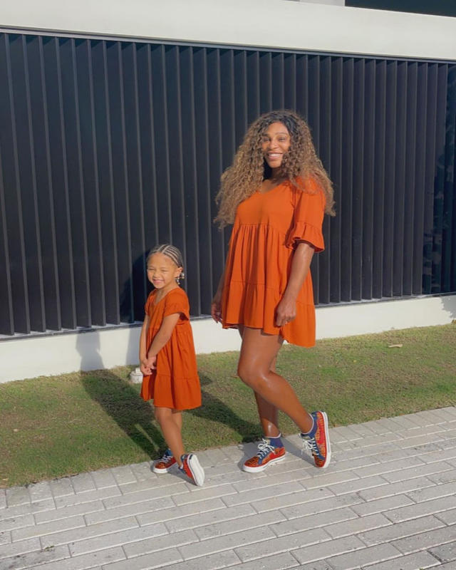 Twinning Hollywood Mother-Daughter Duos That'll Have You Doing a Style  Double Take