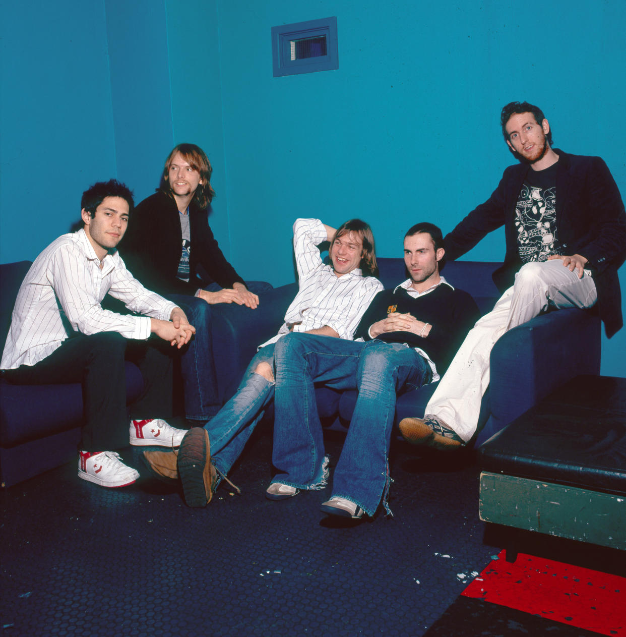 Ryan Dusick, far left, with Maroon 5 bandmates James Valentine, Mickey Madden, Adam Levine, and Jesse Carmichael in 2004. (Photo: David Tonge/Getty Images)