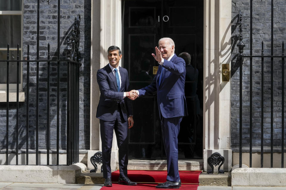 US President Joe Biden, right, shakes hands with Britain's Prime Minister Rishi Sunak at 10 Downing Street in London, Monday, July 10, 2023. (AP Photo/Susan Walsh)