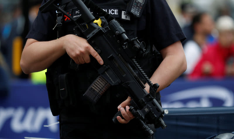 Des membres du réseau responsable de l'attentat suicide commis par Salman Abedi lundi soir à Manchester pourraient être "potentiellement" en fuite. /Photo prise le 28 mai 2017/REUTERS/Phil Noble