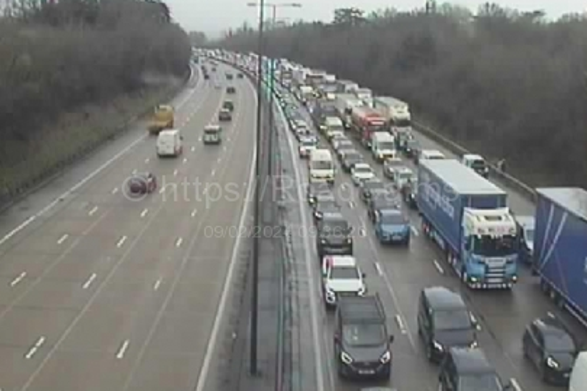 Huge tailbacks on the M25 anti-clockwise near J8 on Friday morning  (www.motorwaycameras.co.uk)