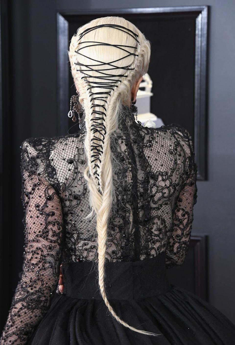 <h1 class="title">Lady Gaga Corset Braid</h1><cite class="credit">Getty Images</cite>