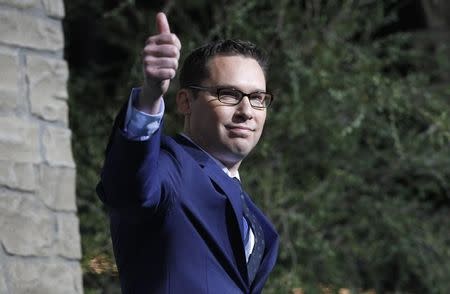 Director of the movie Bryan Singer gestures at the premiere of "Jack the Giant Slayer" in Hollywood, California February 26, 2013. REUTERS/Mario Anzuoni