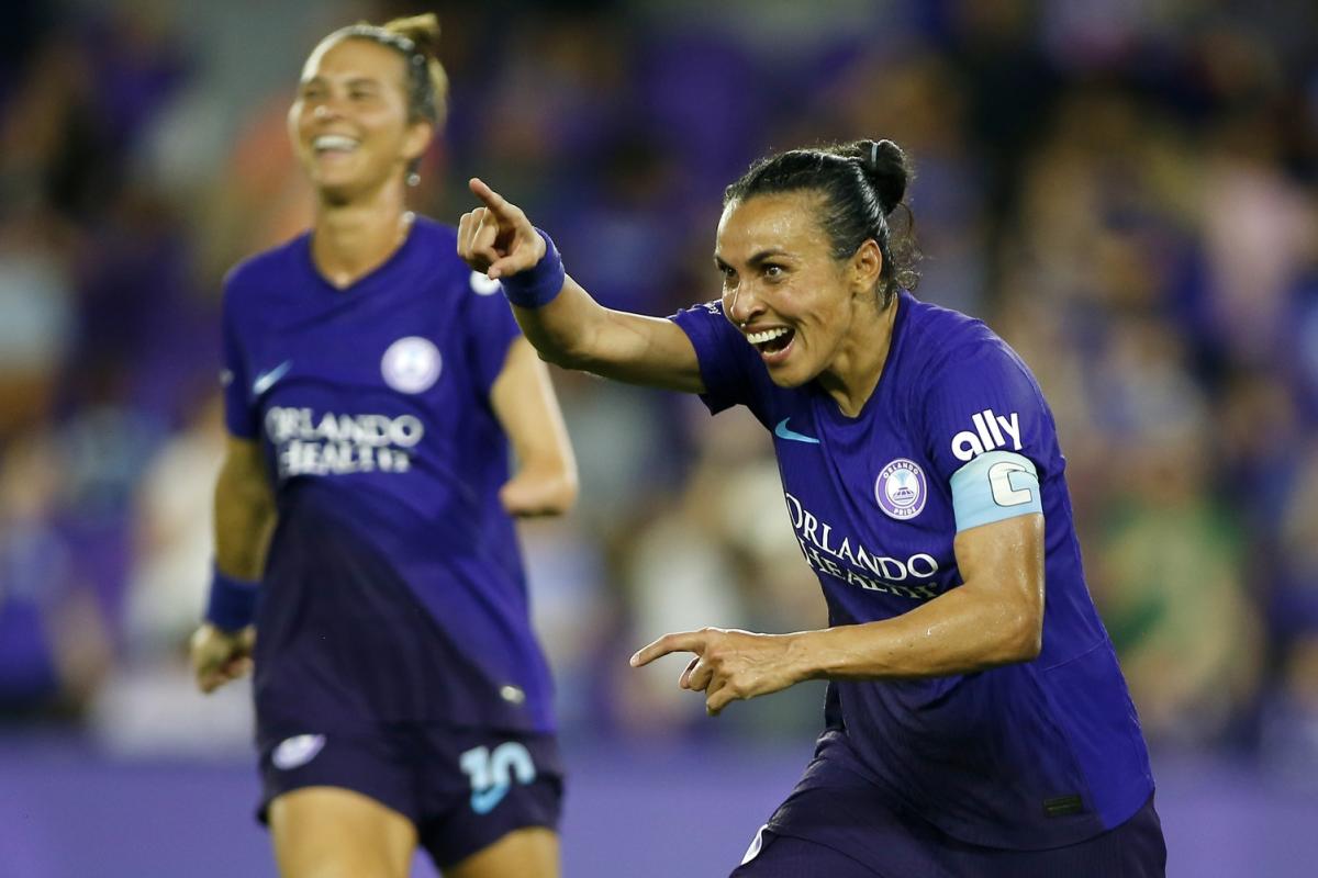 🎥 Marta gets her moment as Orlando Pride win first NWSL Shield