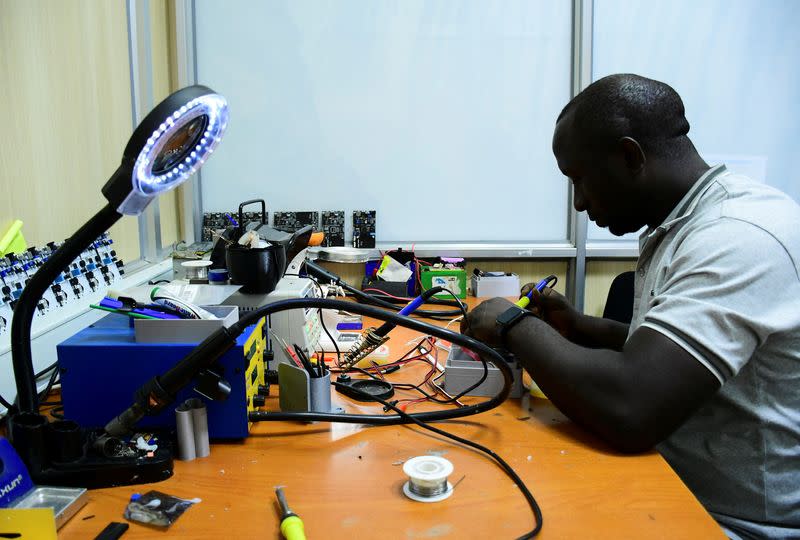 Ugandan researchers develop low-cost air quality monitors in Kampala