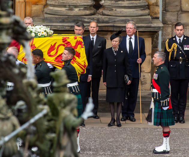 The Queen coffin being transferred from Balmoral to Edinburgh over the weekend (Photo: WPA Pool via Getty Images)