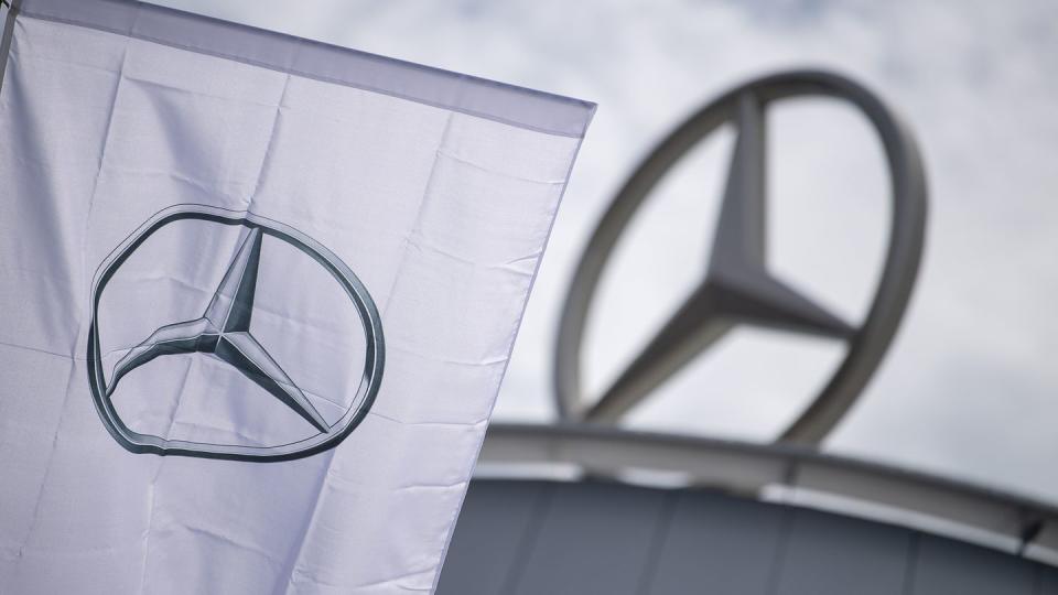 Rettendes Asien-Geschäft: Jeder vierte Neuwagen von Daimler, Volkswagen und BMW ging im vergangenen Jahr an chinesische Kunden.