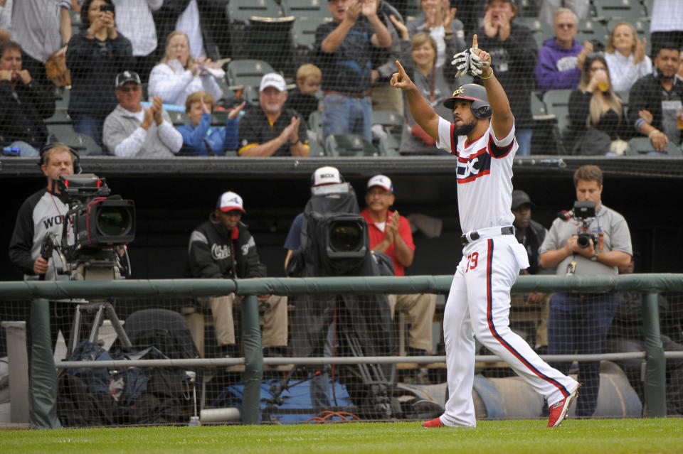 Chicago White Sox's Jose Abreu (79) waves to fans as he leaves the baseball game against the Detroit Tigers during the sixth inning Sunday, Sept. 29, 2019, in Chicago. (AP Photo/Mark Black)