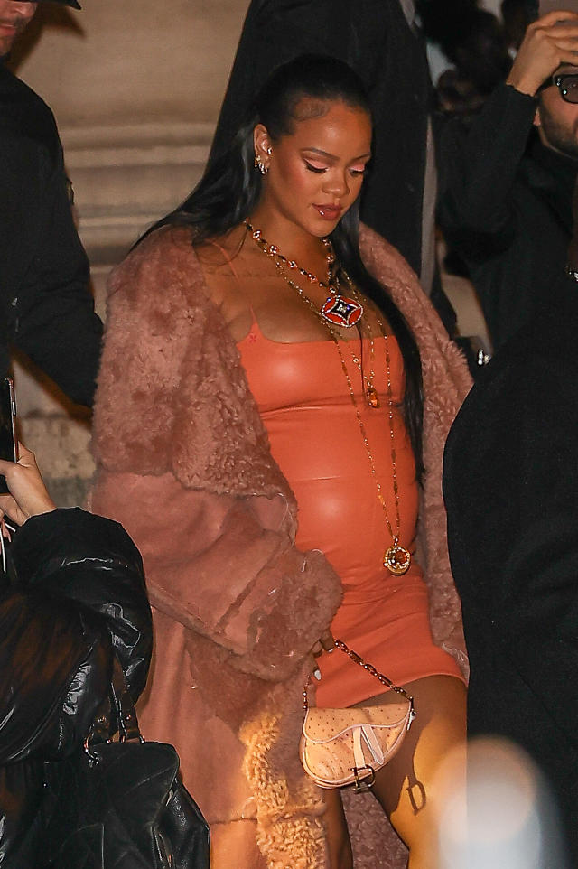 Pregnant Rihanna Wears ﻿Lingerie to Paris Fashion Week - PureWow