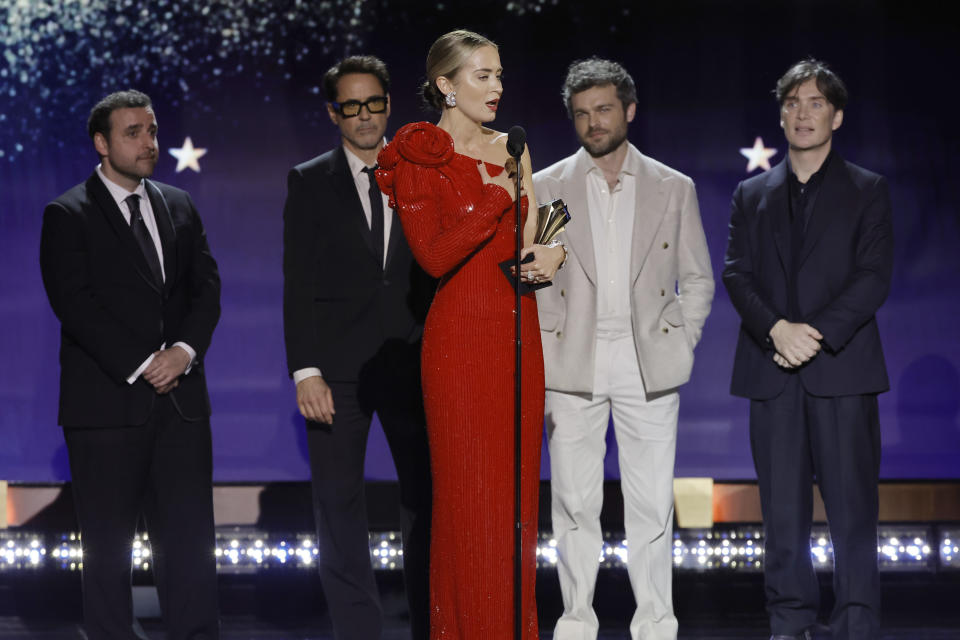 SANTA MONICA, CALIFORNIA - JANUARY 14: (L-R) David Krumholtz, Robert Downey Jr., Emily Blunt, Alden Ehrenreich and Cillian Murphy accept the Best Acting Ensemble Award for 'Oppenheimer' onstage during the 29th Annual Critics Choice Awards at Barker Hangar on January 14, 2024 in Santa Monica, California. (Photo by Kevin Winter/Getty Images for Critics Choice Association)